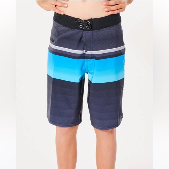 RipCurl Mirage Daybreakers - Boys Sz 16/30” Black Board Shorts Swim Trunks NEW - Picture 1 of 11